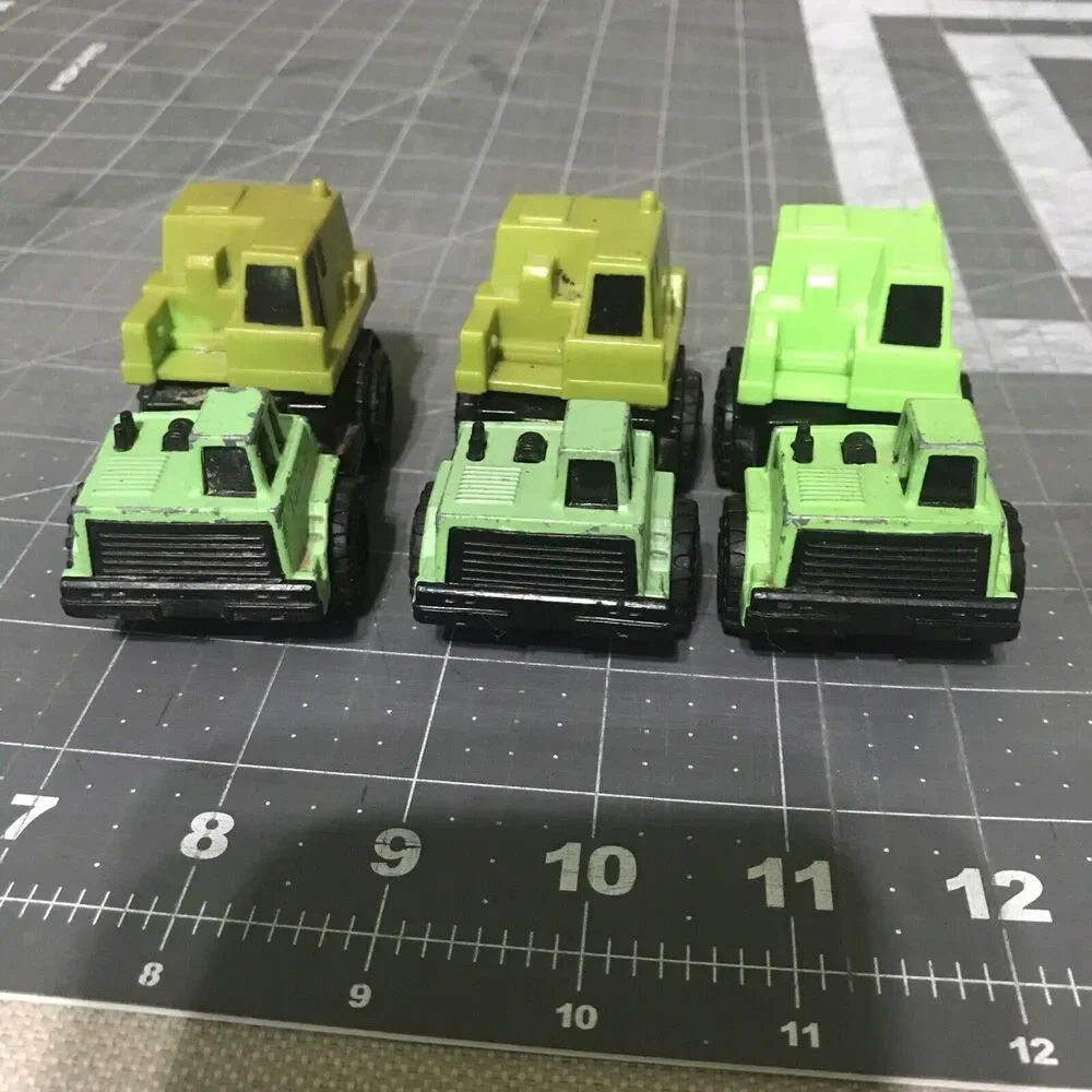 Lot Tonka Construction Truck Crane Green W/O Boom 1994 Tonka Corp. Needs Cleaned